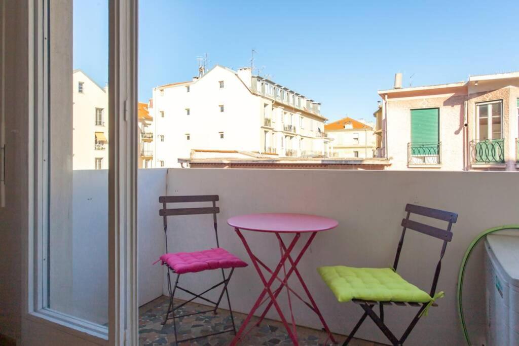 Appartement Center - Bright Studio Balcony Wifi & Aircon Nice